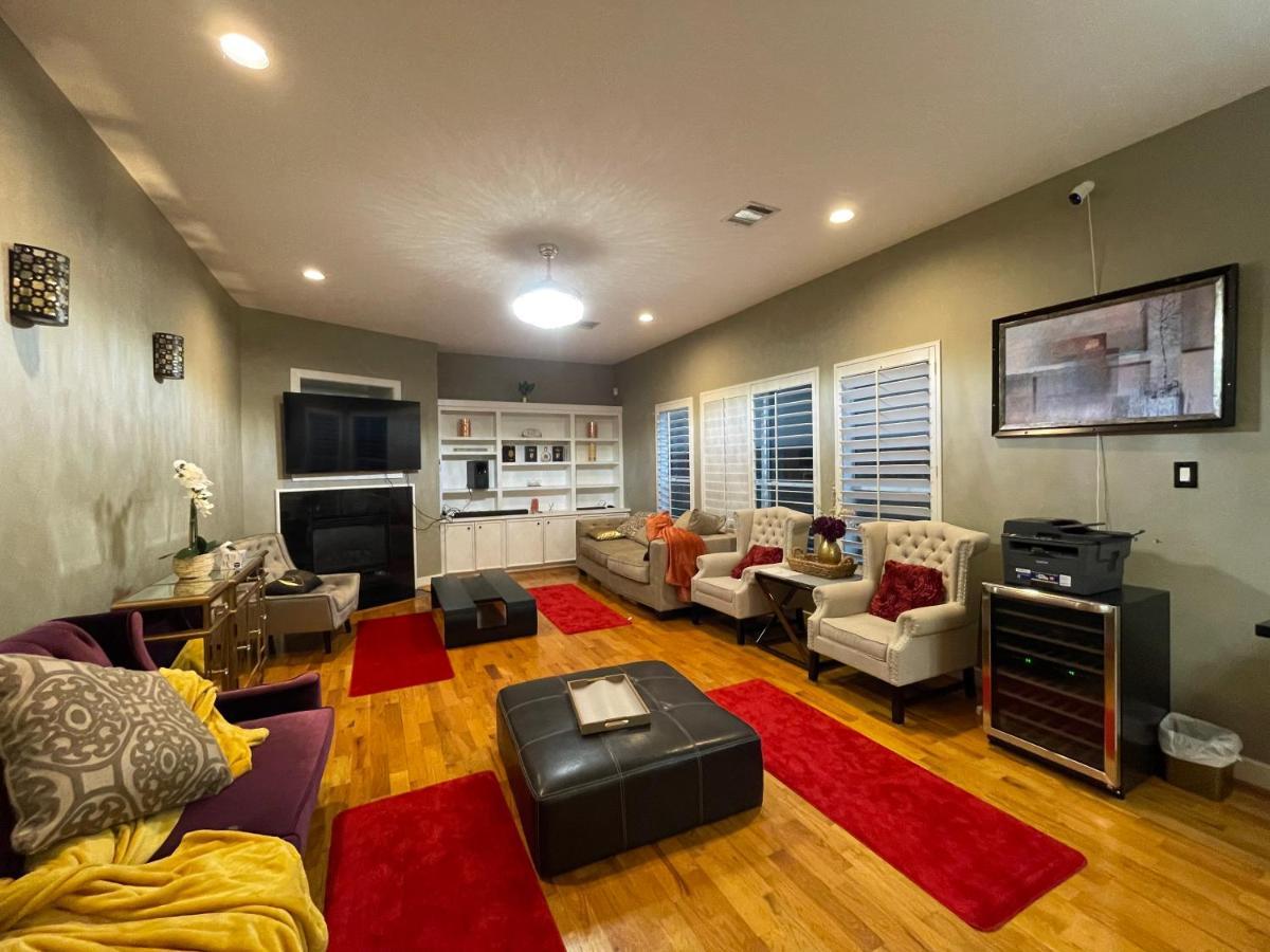 Wanderlust Villa Near Galleria Mall Houston Exterior foto
